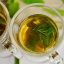 读者「半盏茶凉」的评论头像，薄荷绿色调圆形纹样